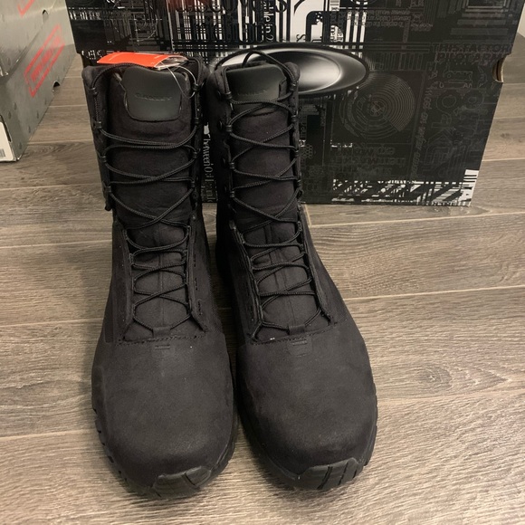 Oakley SI-8 Boots - Picture 2 of 5